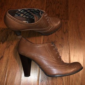American Eagle Lace Up Booties